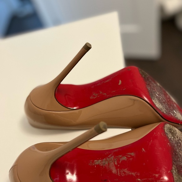 Christian Louboutin Décolleté 554 Nude Pumps - Picture 4 of 4